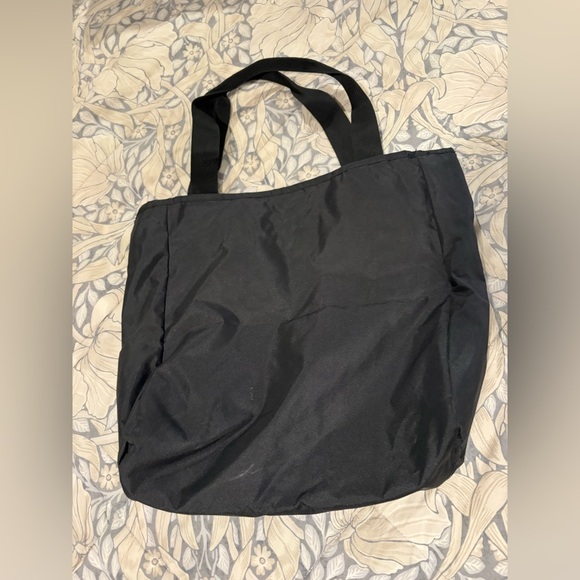 Adidas Reverseable Tote Bag - Picture 4 of 4